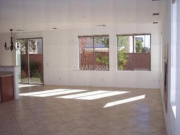 3rd image of 5904 Post Mountain St