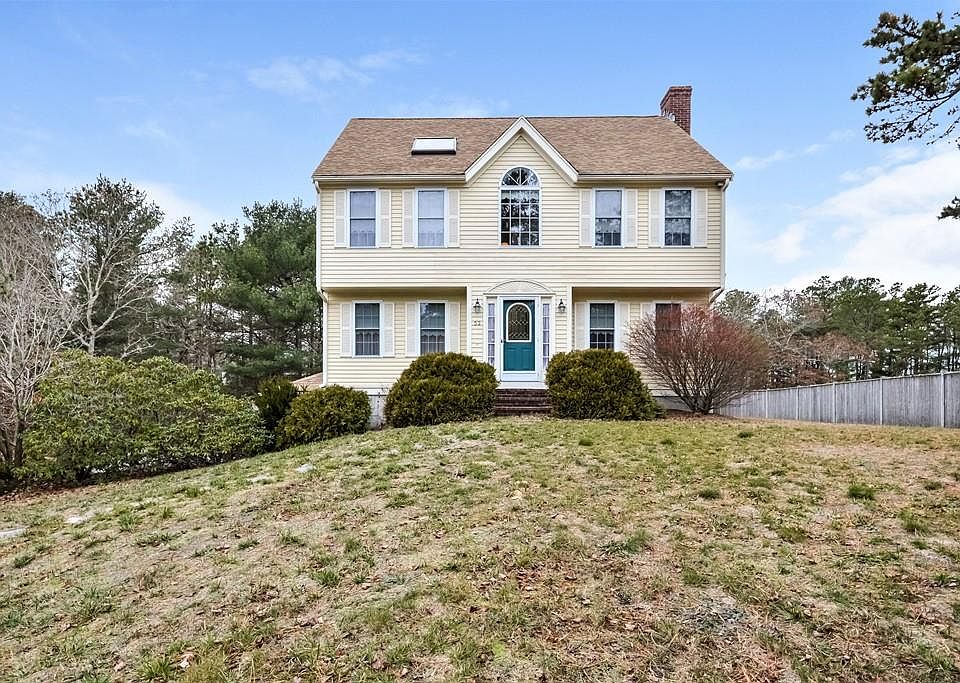 1st image of 53 Wyndham Hill Dr