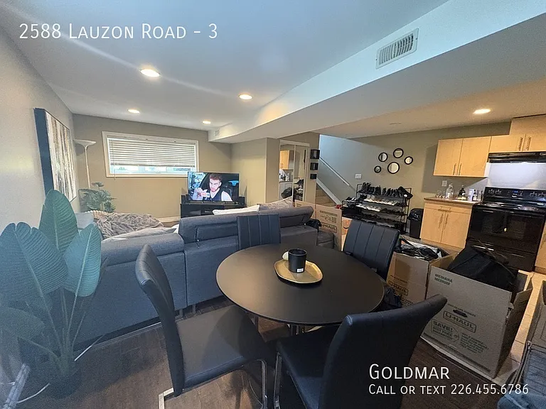 2588 Lauzon Rd #3 — Photo 4
