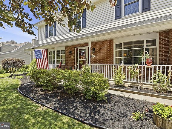 5th image of 502 N Shamrock Rd