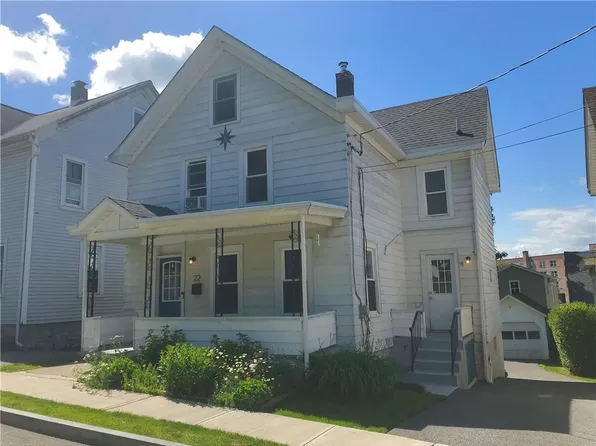 22 Maple Street, Walden, NY 12586