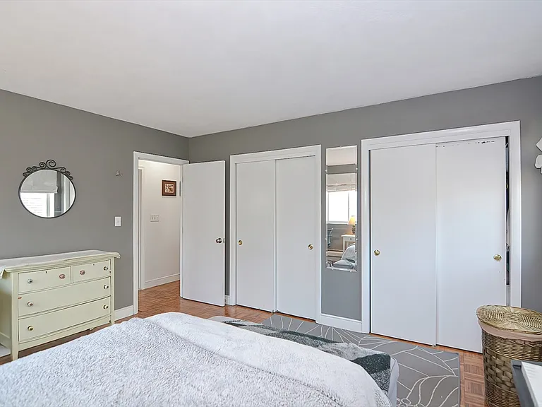 18 Pond St #7 — Photo 9