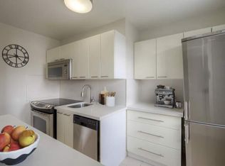 778 Broadview Ave #11, Toronto, ON M4K 2P7