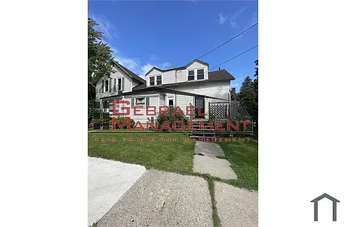 920 Ames St Photo 1