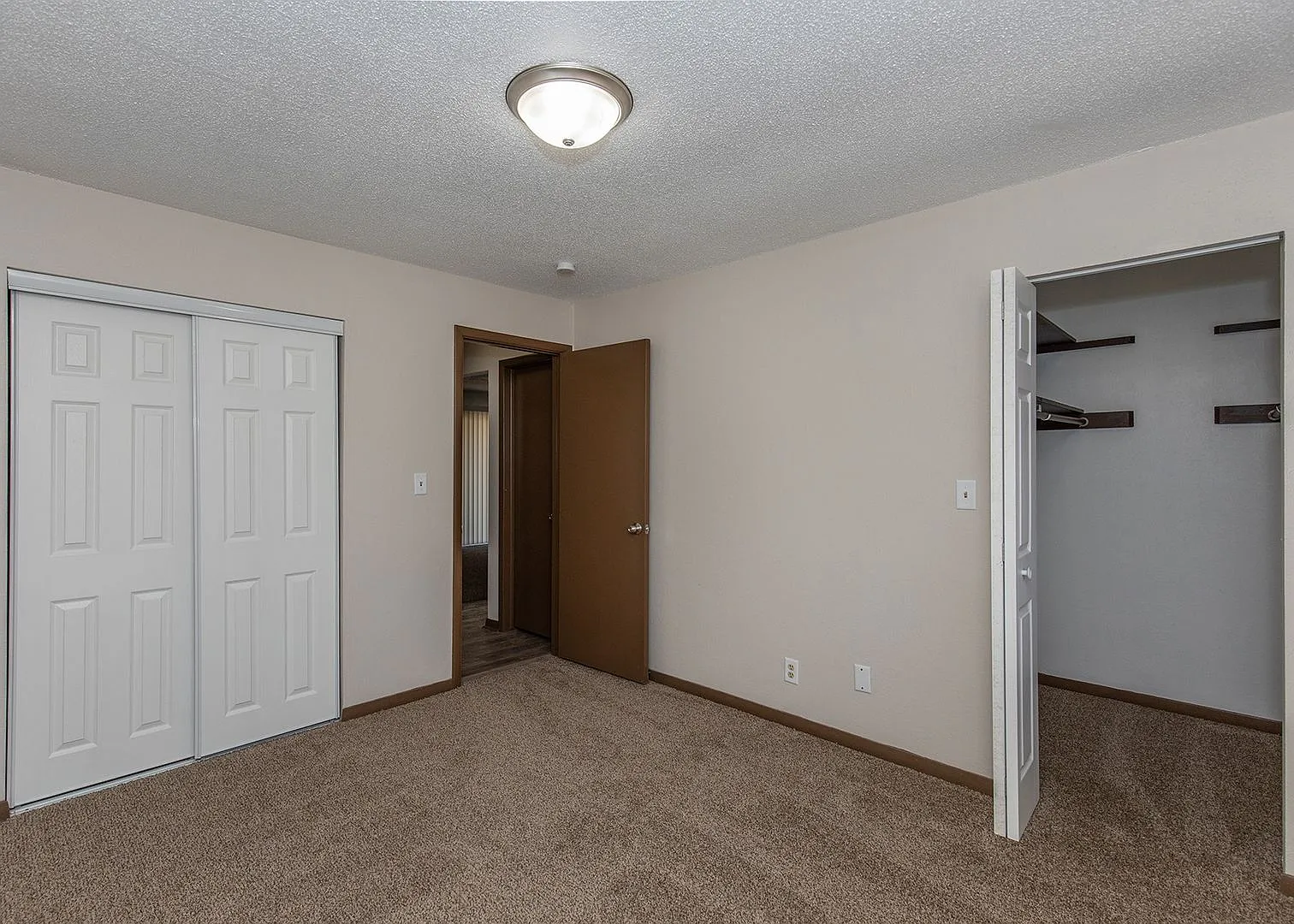 Sycamore Street Apartments — Photo 4