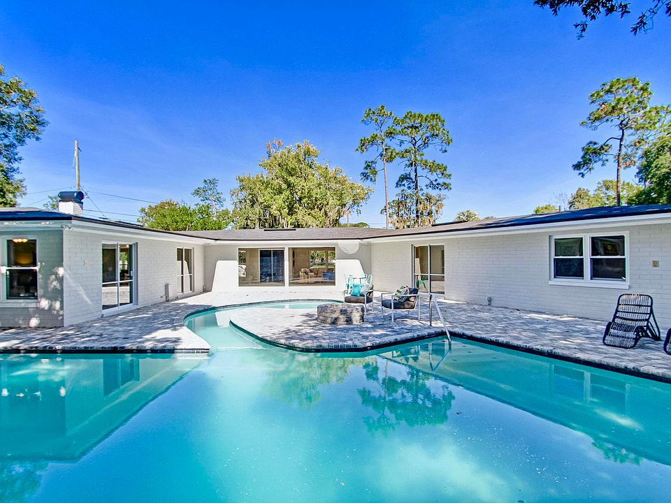 1st image of 3856 San Bernado Dr