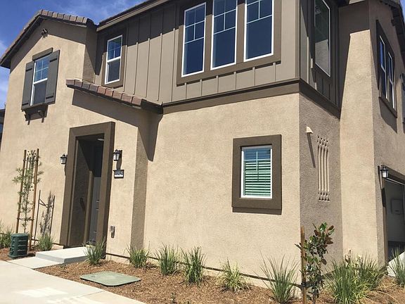 3rd image of 30454 Village Terrace Dr