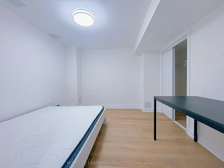 78 Miramar Dr #BASEMENT — Photo 10