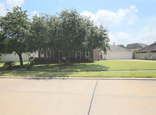 10919 Hundred Bridge Ln, Sugar Land, TX 77498