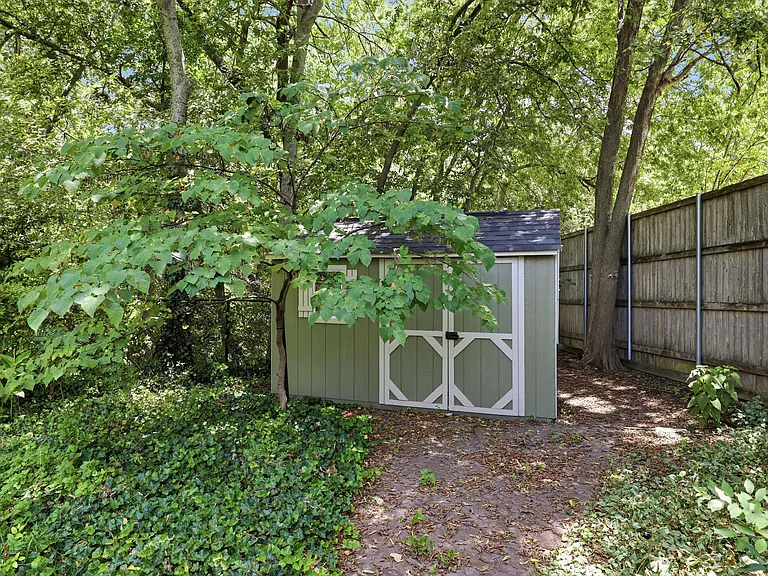 10355 Baronne Cir — Photo 9