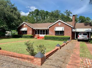 144 W Pine St, Varnville, SC 29944
