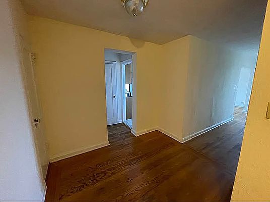 5th image of 2728 Henry Hudson Pkwy #D82