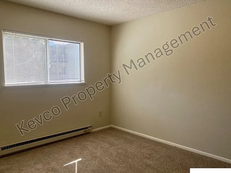 1024 E Swallow Rd #C321 — Photo 9