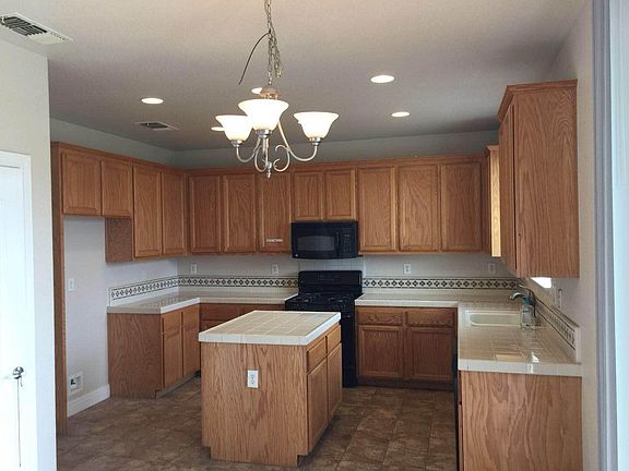 2nd image of 59 Brookbay Way