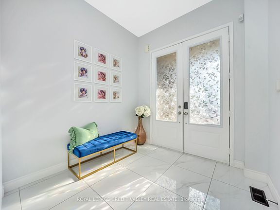 4th image of 336 Elyse Ct