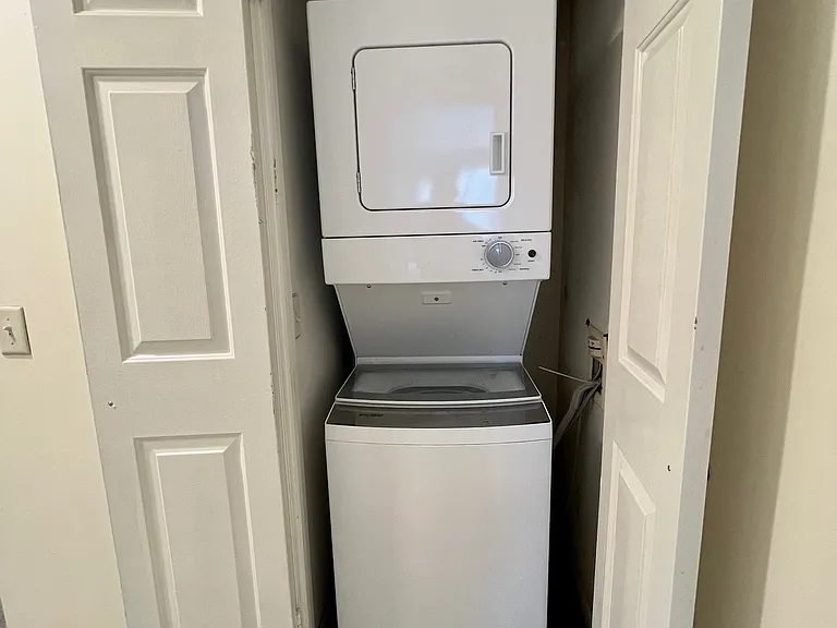 50 Aiken St #123 — Photo 9