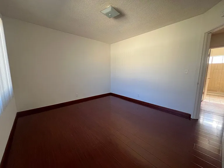 214 N Nicholson Ave — Photo 14