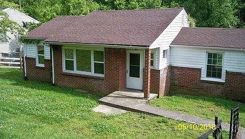 2nd image of 724 McGraw St