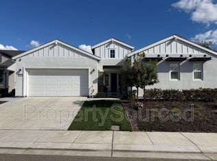 1136 Crescent Ave, Manteca, CA 95336