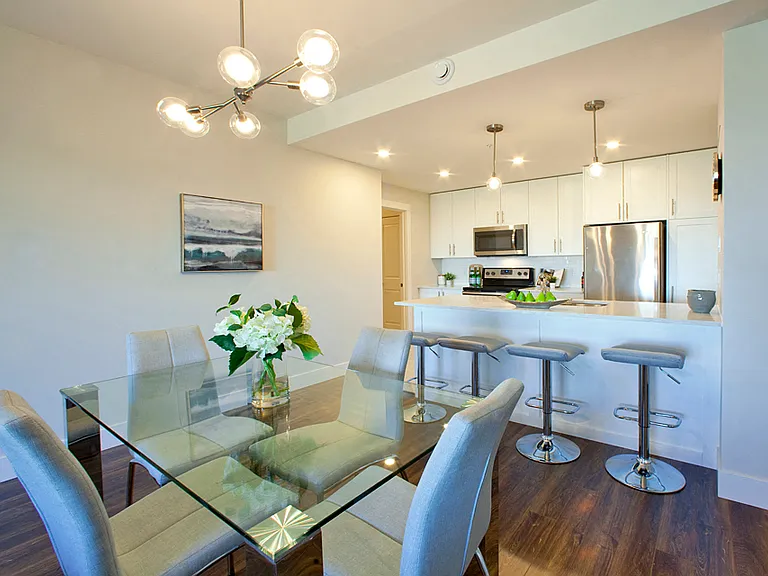 336 Amesbury Gate — Photo 4