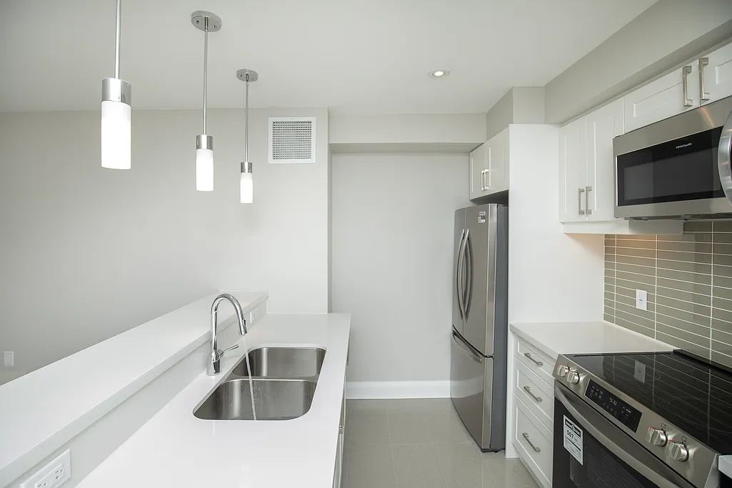 806 Kennedy Road — Photo 1