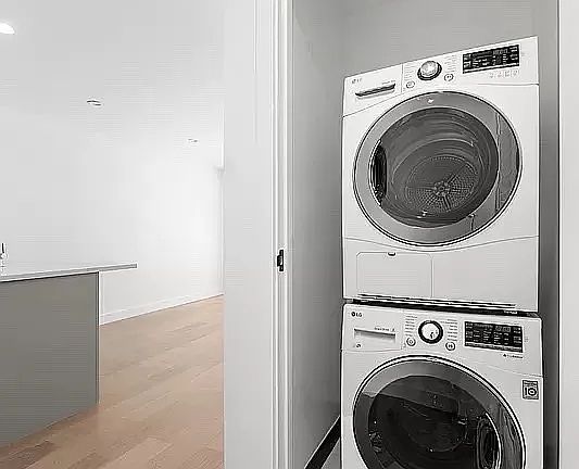 5th image of 975 Manhattan Ave #5B