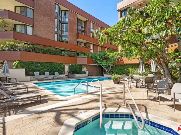 300 N Swall Dr Unit 308, Beverly Hills, CA 90211