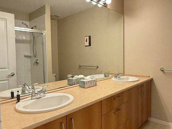 3 bedroom rental in Burnaby — photo 10