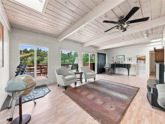 3rd image of 10377 Walnut Way