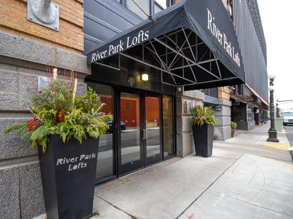 406 Wacouta St Unit 302, Saint Paul, MN 55101