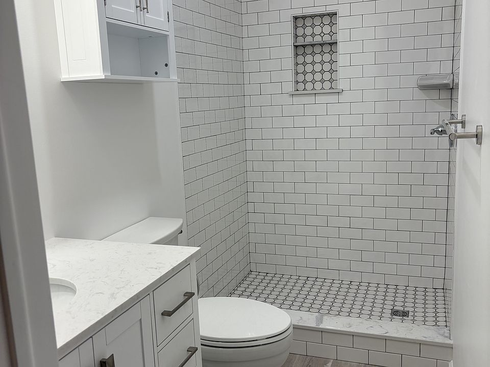 2nd image of 268-278 S Main St #3S