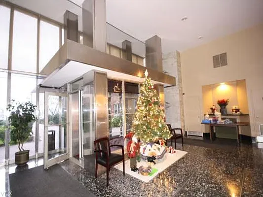 Sold by Fillmore | media 20