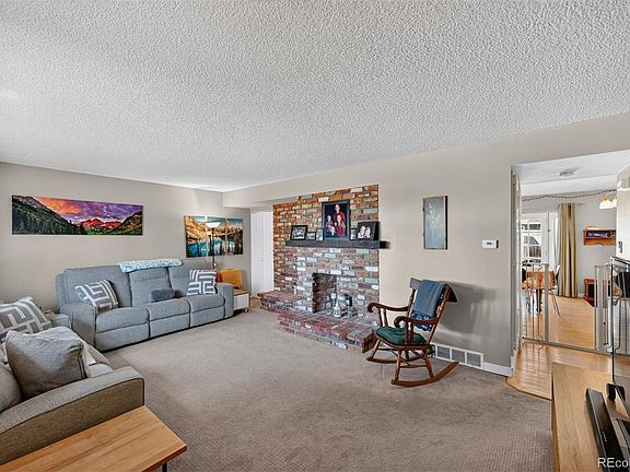 3rd image of 614 S Xenon Court