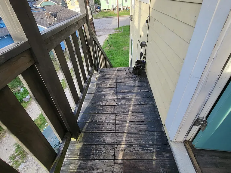 2823 Avenue K — Photo 5