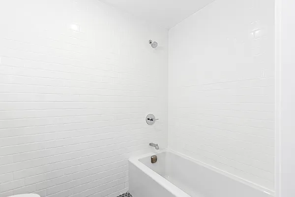 Rented by Freestone Property Group | media 13