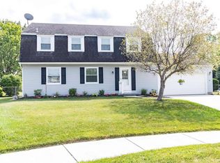 4993 Overlook Pt, Hamburg, NY 14075