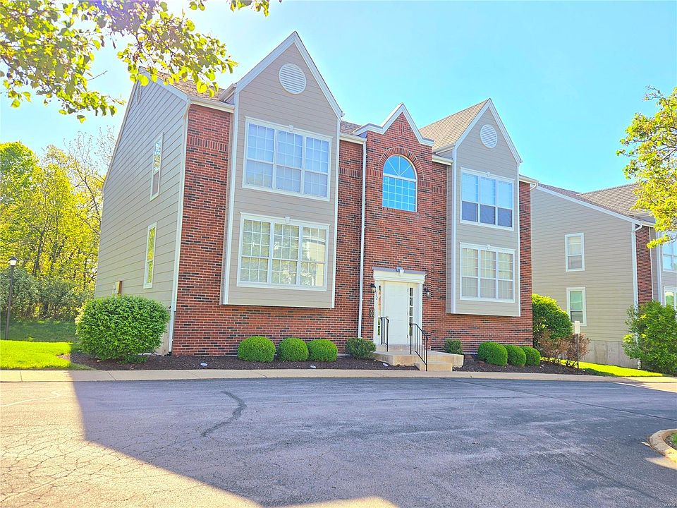 1st image of 1322 Highland Oaks Dr Unit A