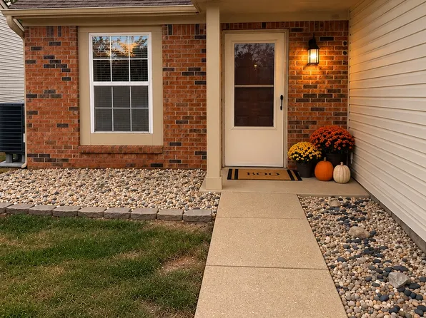 710 Woodberry Dr, Danville, IN 46122