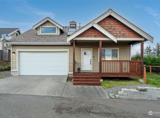 5699 Meadow View Ct, Ferndale, WA 98248