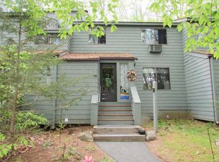 374 Trailsend Dr, Torrington, CT 06790