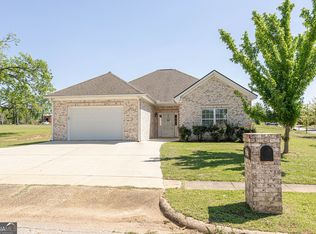 3508 23rd Dr, Valley, AL