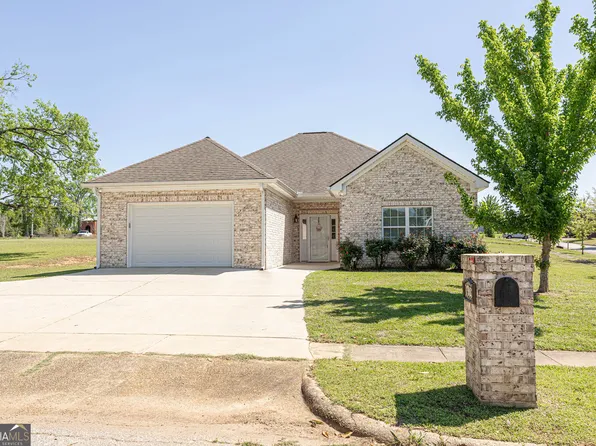 3508 23rd Dr, Valley, AL 36854