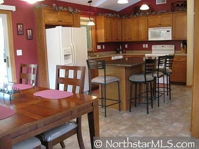 4th image of 115 Frontier Ct