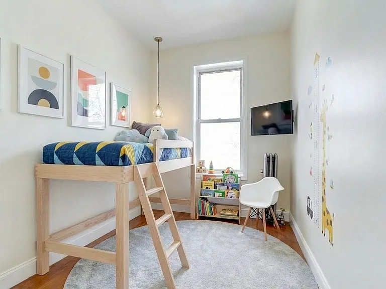 215-13 Jamaica Ave #1 — Photo 17