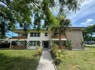 2200 NE 173rd St #1, North Miami Beach, FL 33160