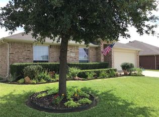 1310 Yukon Dr, Midlothian, TX 76065