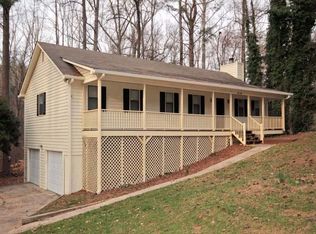 614 Savannah Way, Woodstock, GA