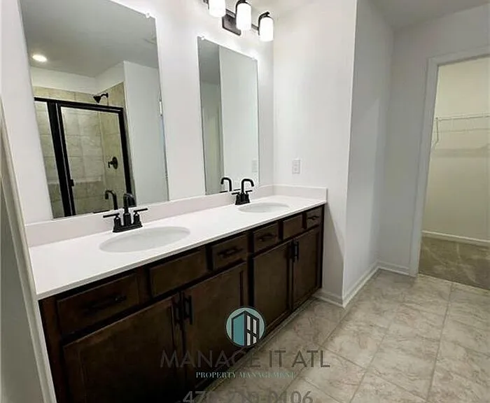 6162 Wayburn St — Photo 21