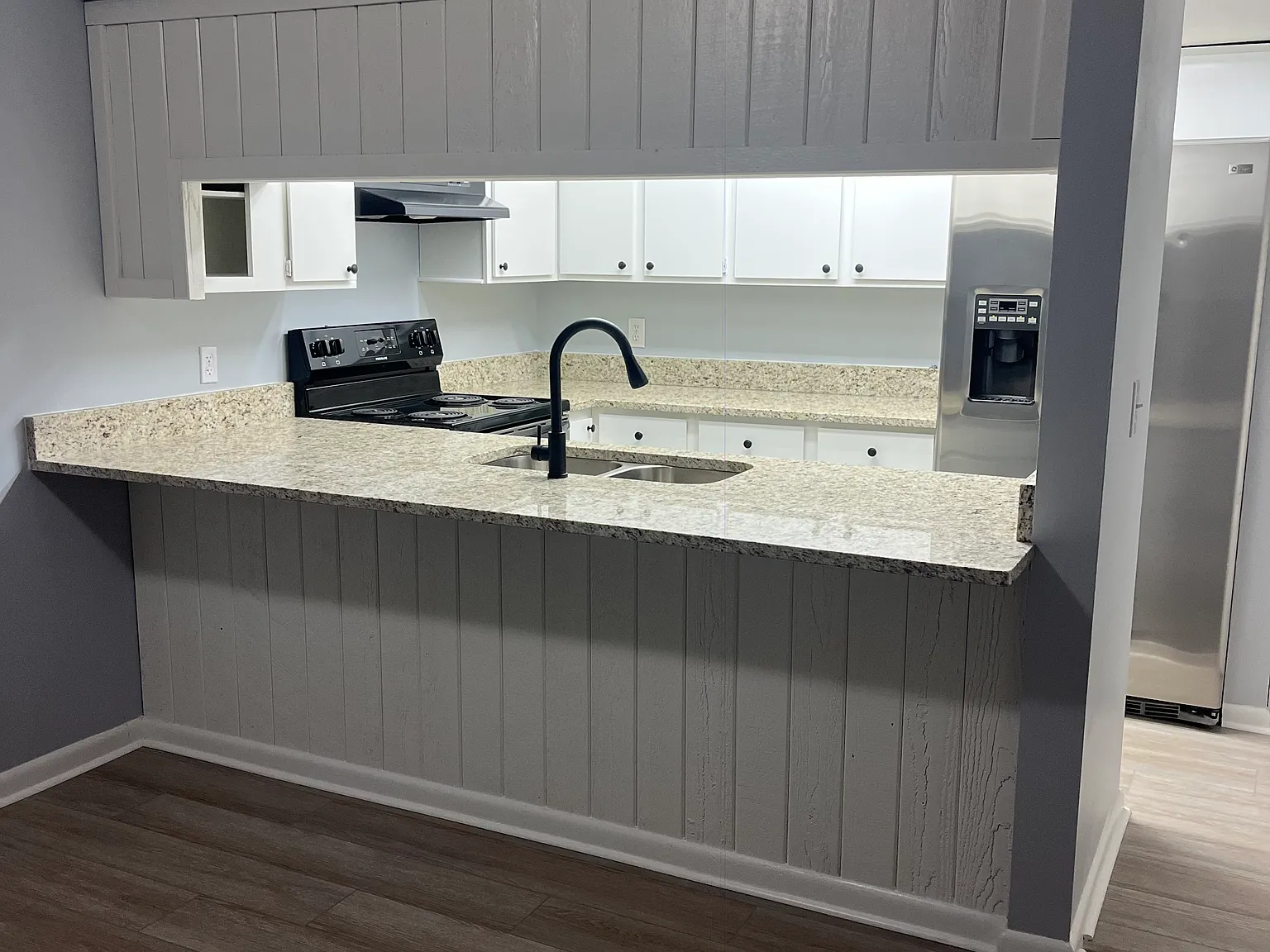 2 bed, 1194 sqft, $2,400 — Photo 3