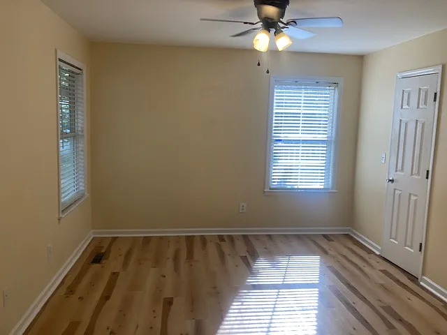 19 Graymont Cir — Photo 8